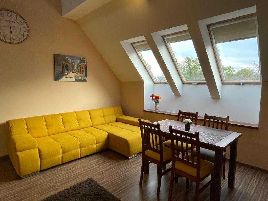 Gyulai Brill Apartman Dış mekan fotoğraf