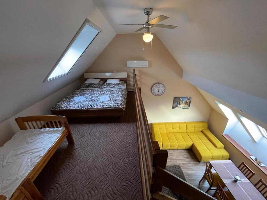 Gyulai Brill Apartman Dış mekan fotoğraf