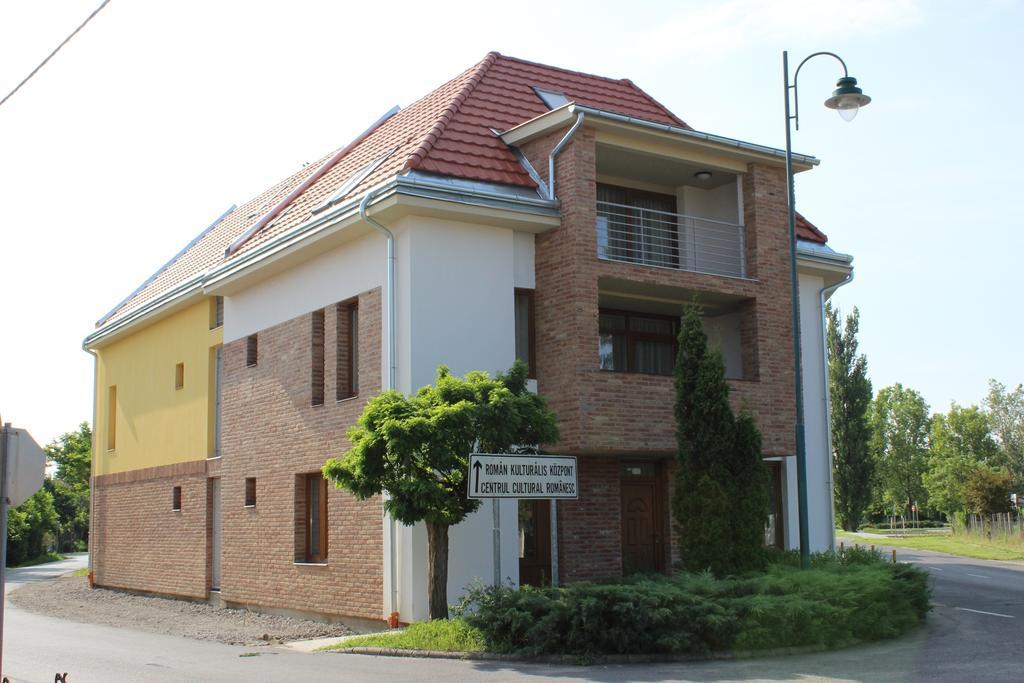 Gyulai Brill Apartman Oda fotoğraf