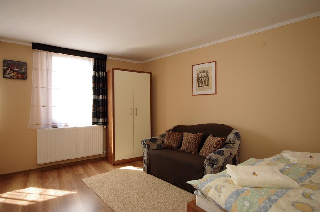 Gyulai Brill Apartman Dış mekan fotoğraf